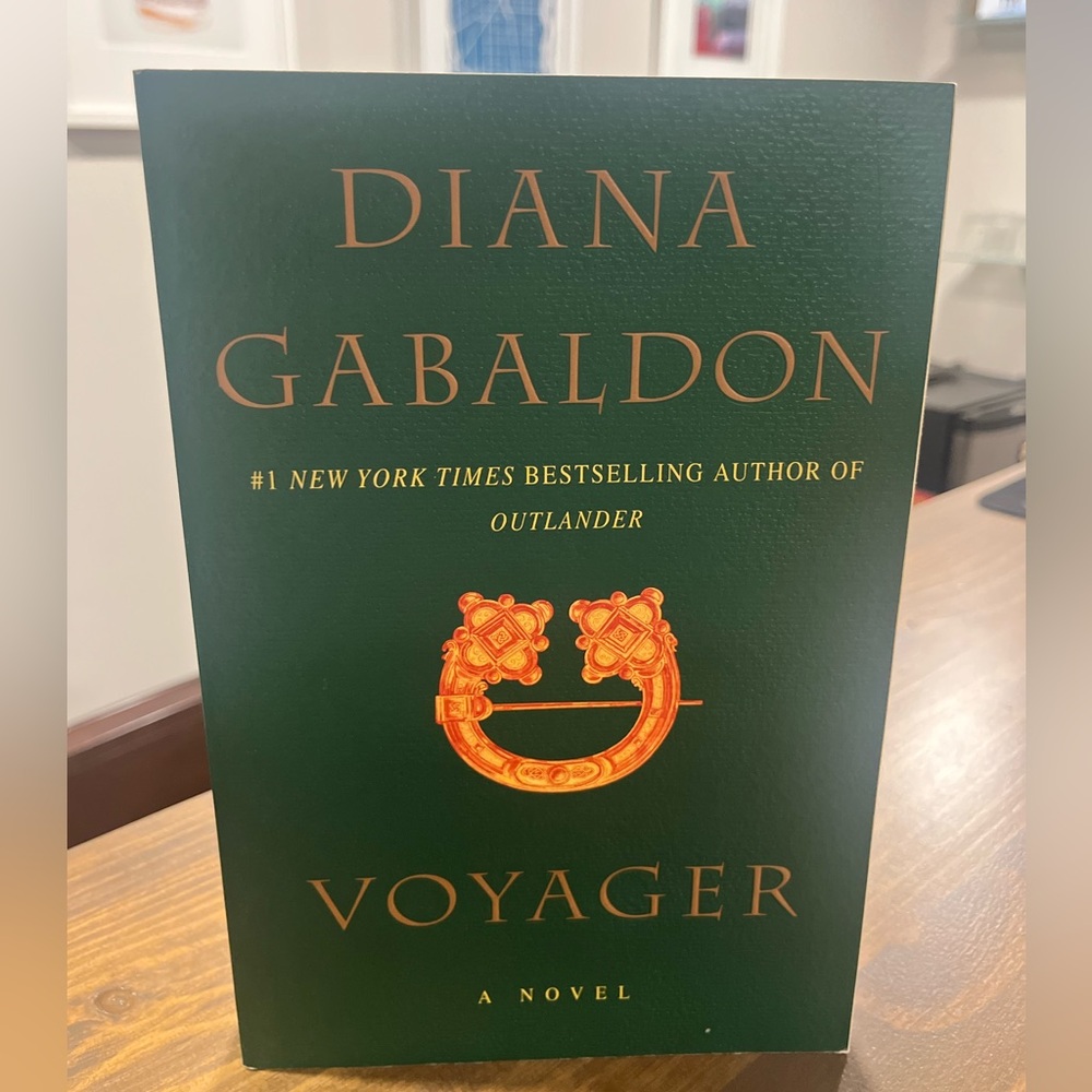 Voyager by Diana Gabaldon Book